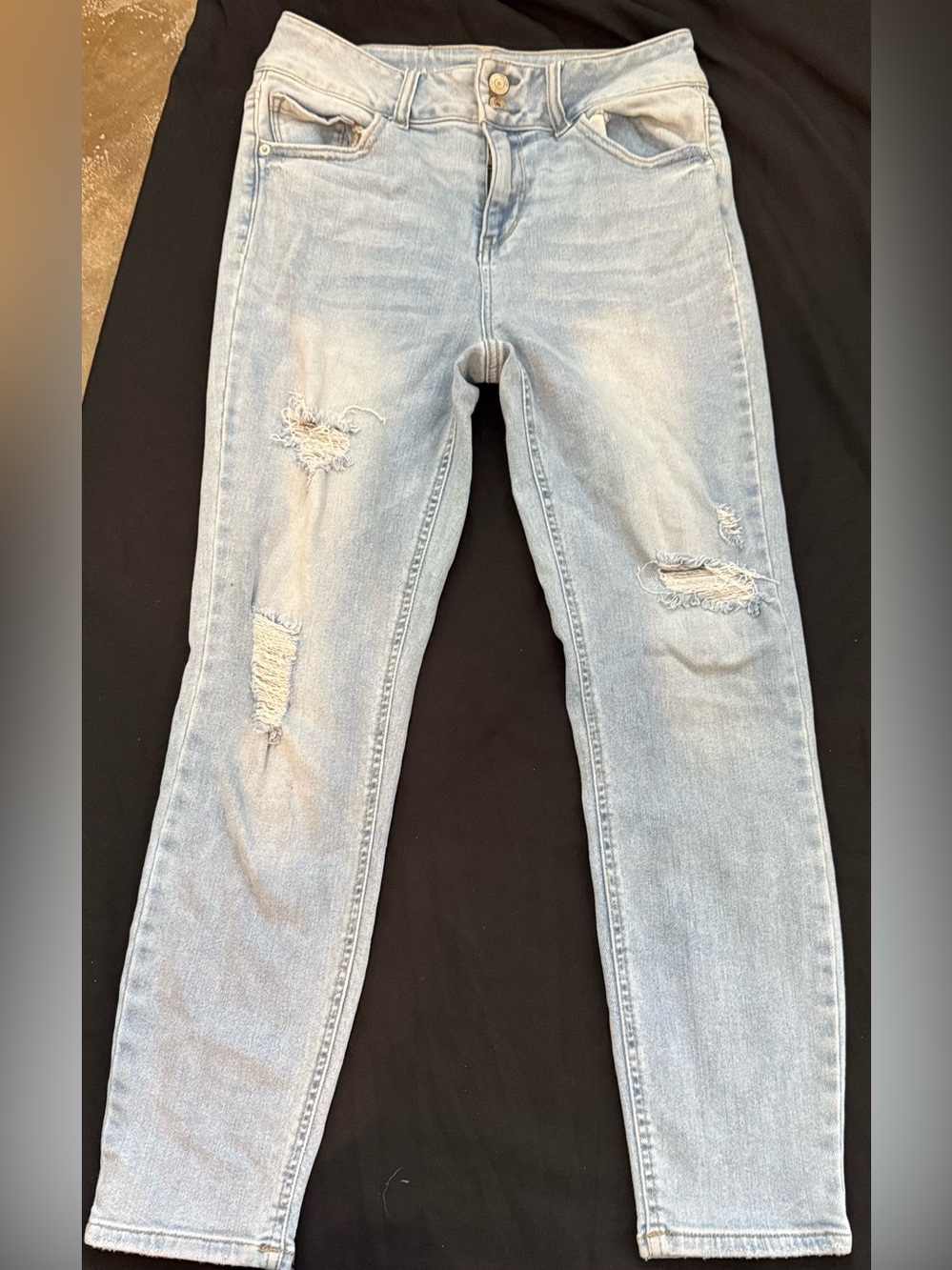 Vanilla Star Light Blue Distressed Skinny Jeans